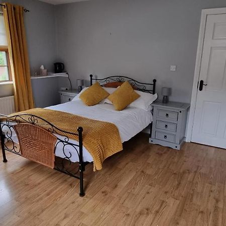 The Madden Guest House Gilford 외부 사진